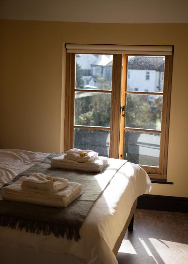 The Leaping Salmon Hotel Yelverton Kültér fotó